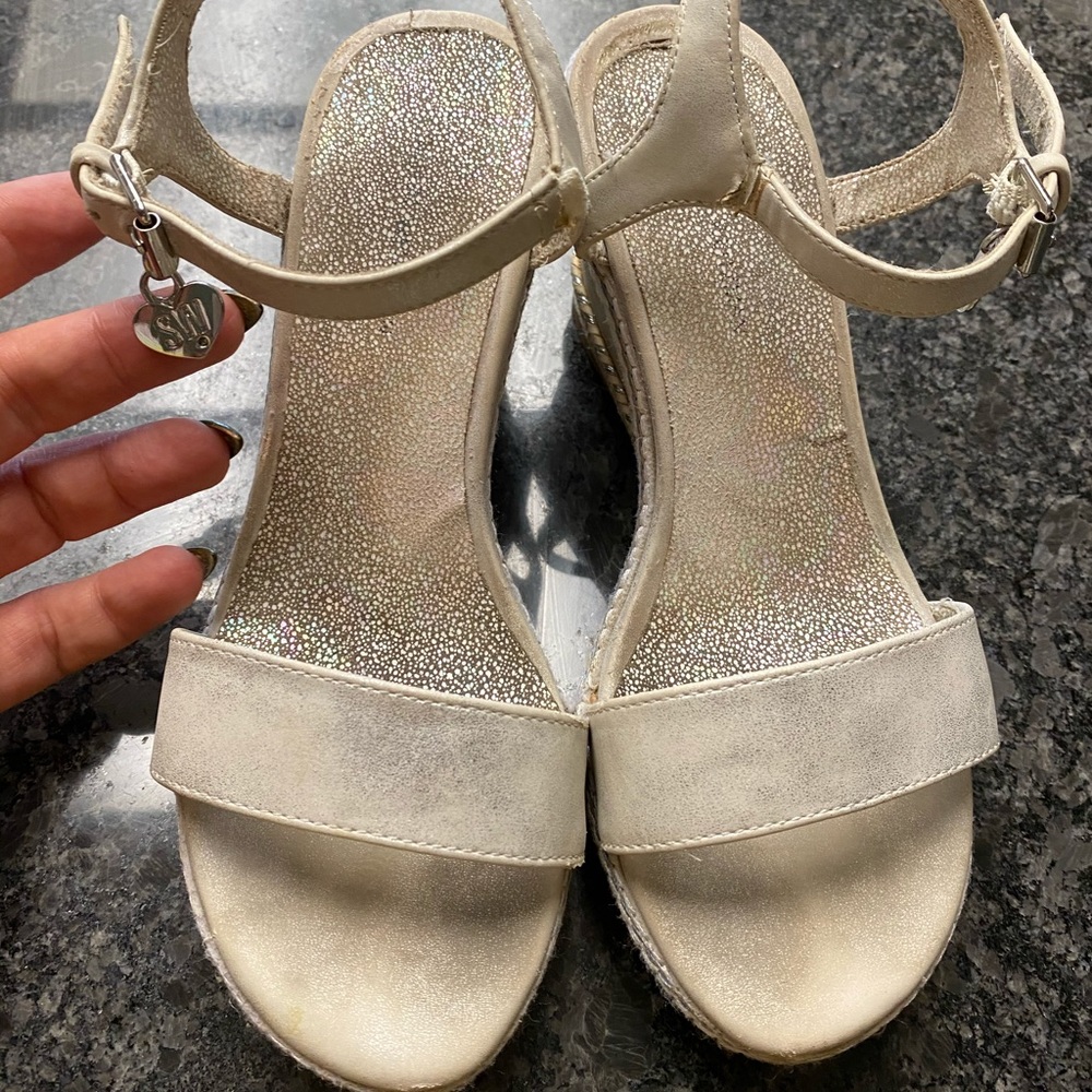 Stuart Weitzman wedges size 2